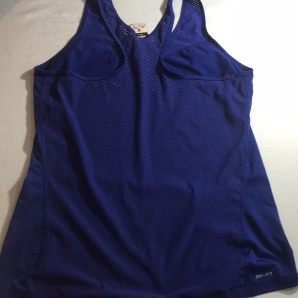 Nike DriFit active shirt - Picture 5 of 5